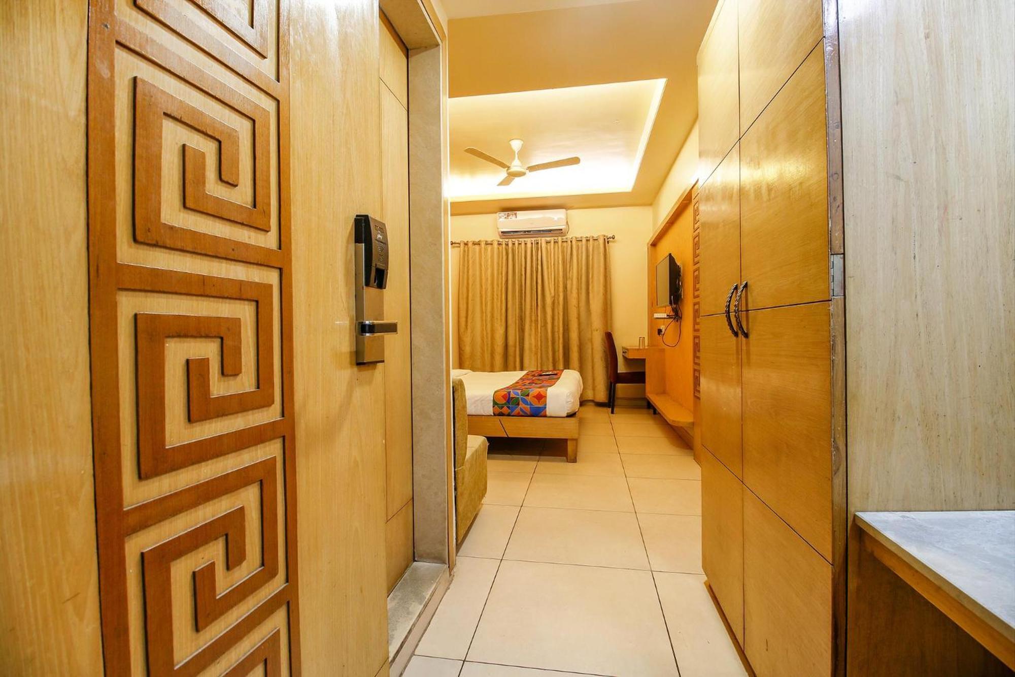 Fabhotel The Oasis Bhopal Exterior photo